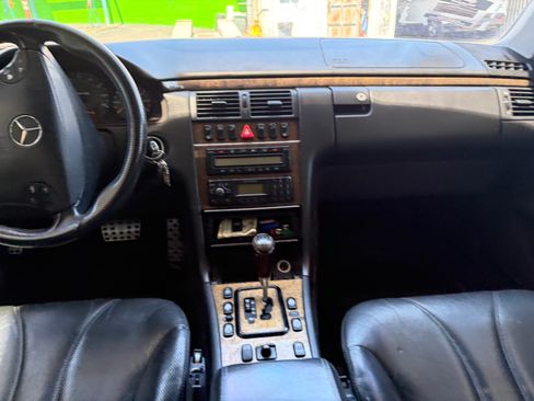 Used 2000 Mercedes-Benz E 55 AMG Sedan image 6