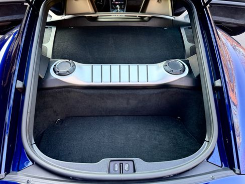 Used 2021 Porsche 718 Cayman GT4 image 23