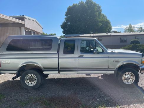 Used 1997 Ford F250 4x4 SuperCab Heavy Duty image 4
