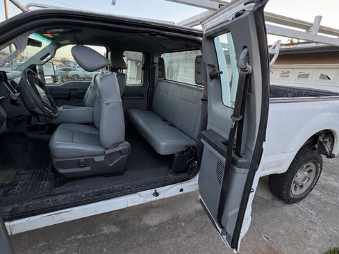 Used 2011 Ford F350 XL w/ PWR Equipment Group AWD/4WD image 6