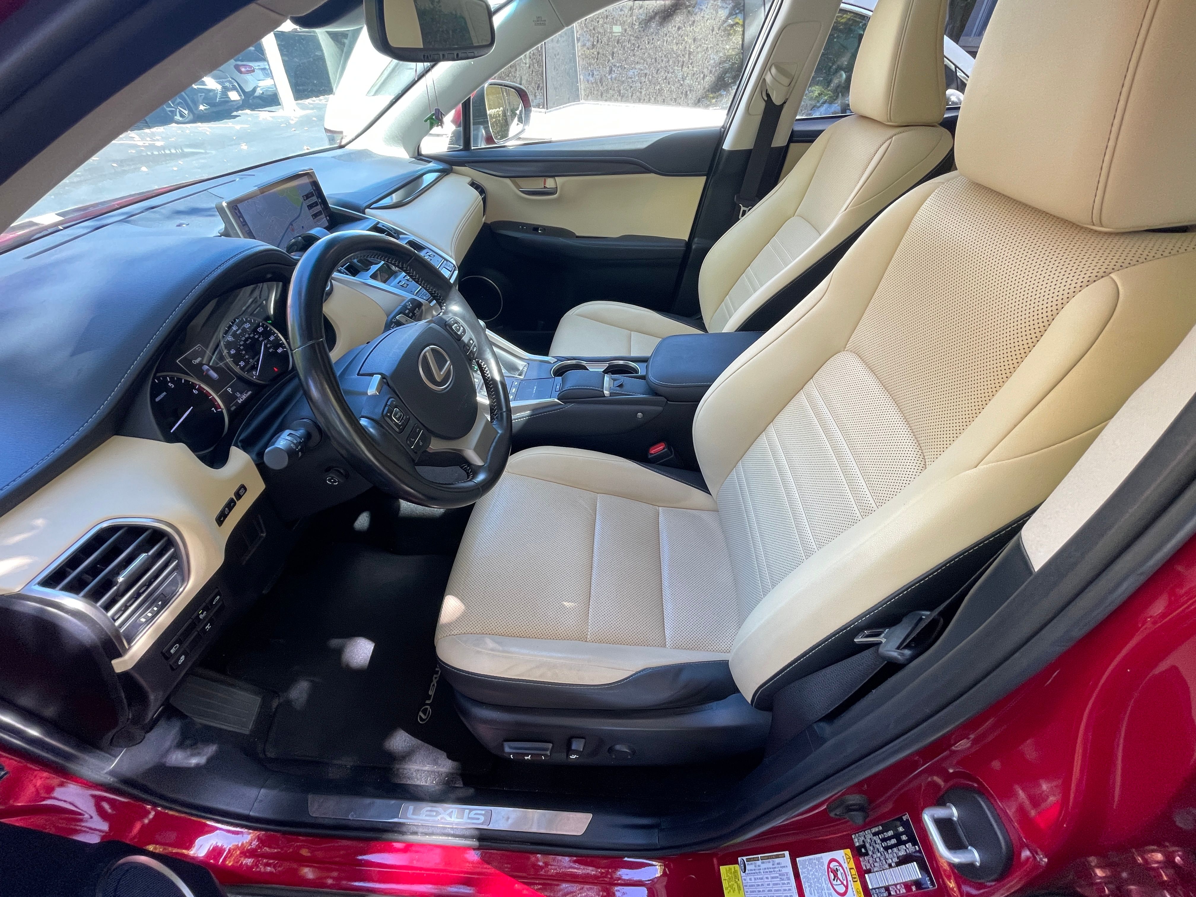 Used 2018 Lexus NX 300 AWD w/ Premium Package image 9