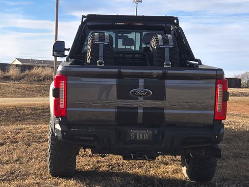 Used 2023 Ford F250 Lariat w/ Lariat Ultimate Package image 6