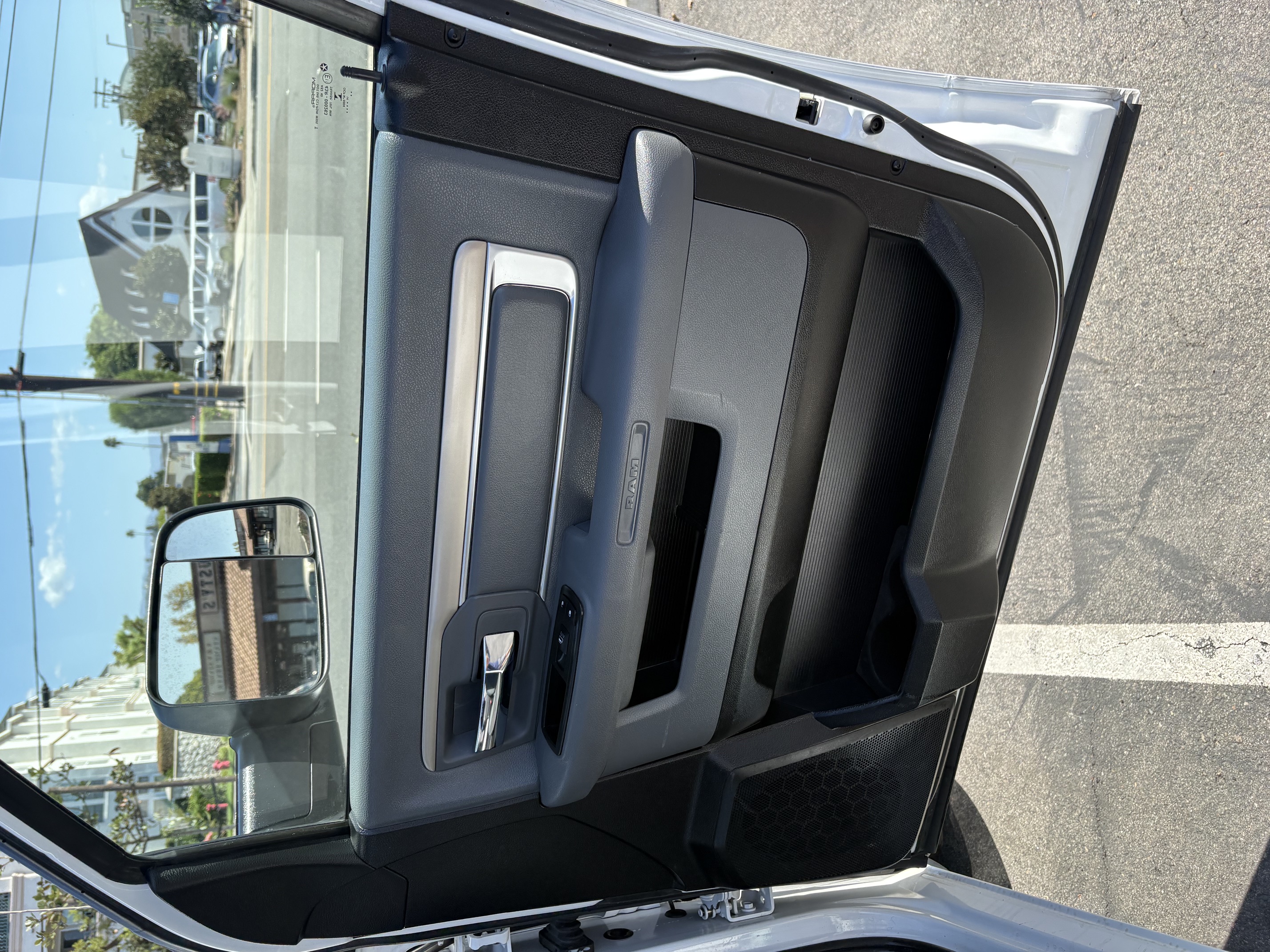 Used 2015 RAM 1500 Big Horn RWD image 11
