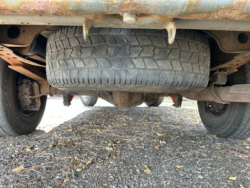 Used 2002 Ford E-350 and Econoline 350 Van image 6