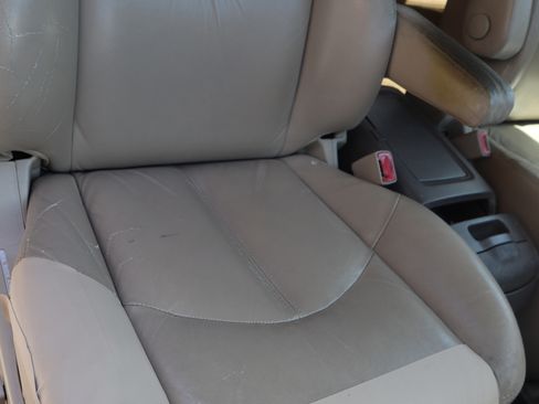 Used 1999 Lexus RX 300 4WD image 28