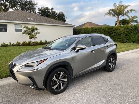 Used 2018 Lexus NX 300 w/ Premium Package image 5