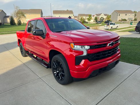 Used 2023 Chevrolet Silverado 1500 RST image 6