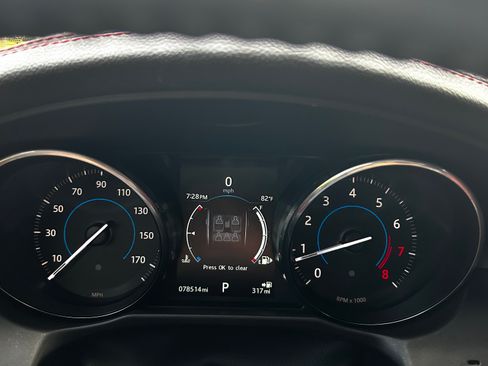 Used 2016 Jaguar XF R-Sport image 14