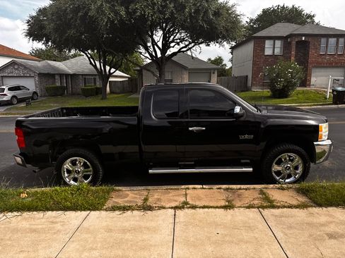 Used 2013 Chevrolet Silverado 1500 LT RWD image 5