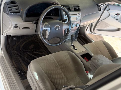 Used 2008 Toyota Camry LE image 8