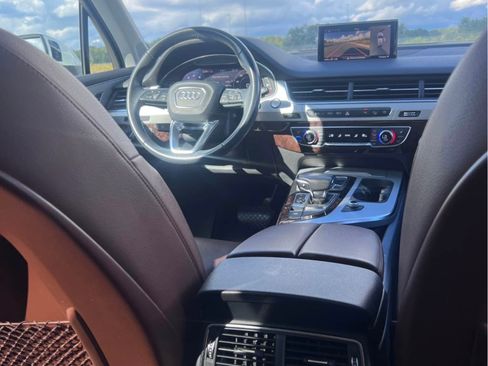 Used 2019 Audi Q7 2.0T Premium Plus w/ Premium Plus Package AWD/4WD image 4