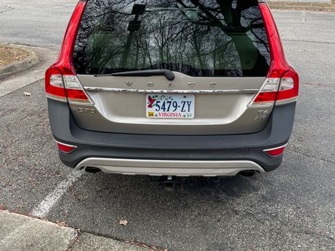 Used 2015 Volvo XC70 T6 Platinum w/ Climate Package image 5