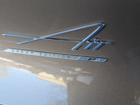 Used 2022 Lucid Air Dream Edition image 17