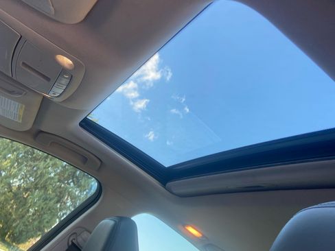 Used 2017 INFINITI Q50 3.0t Premium image 8