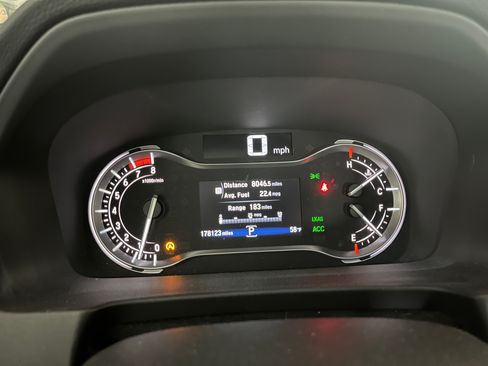 Used 2016 Honda Pilot Elite image 9