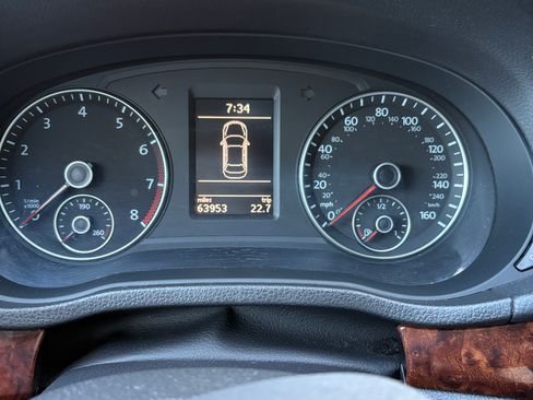 Used 2012 Volkswagen Passat 2.5 SEL image 16