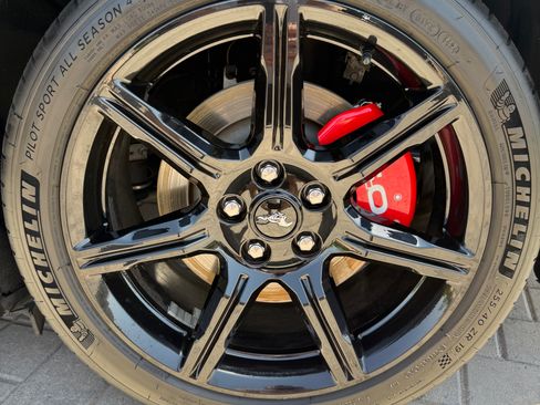 Used 2019 Ford Mustang GT Premium w/ Equipment Group 401A RWD image 11