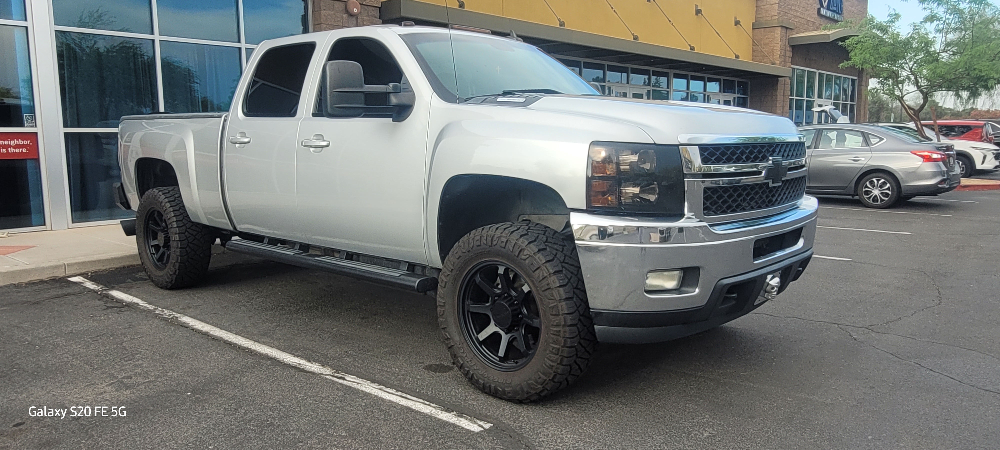 Used 2012 Chevrolet Silverado 2500 LTZ w/ LTZ Plus Package AWD/4WD image 10