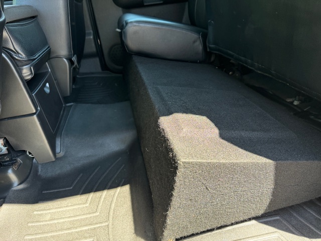 Used 2011 Chevrolet Silverado 1500 LT w/ All-Star Edition AWD/4WD image 22