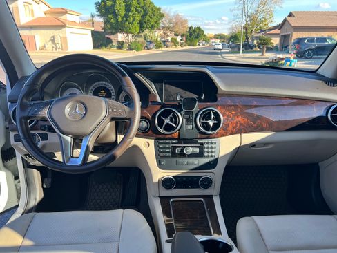 Used 2013 Mercedes-Benz GLK 350 2WD image 14
