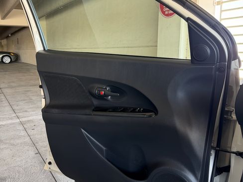 Used 2009 Scion xD FWD image 11