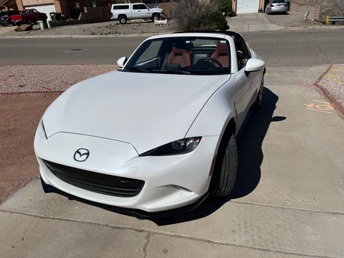 Used 2022 MAZDA MX-5 Miata RF Grand Touring w/ Weather Package image 5