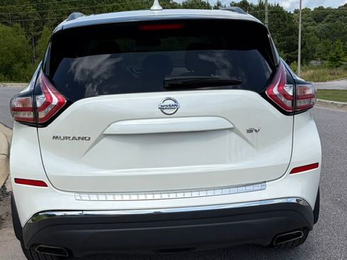 Used 2018 Nissan Murano SV FWD image 5