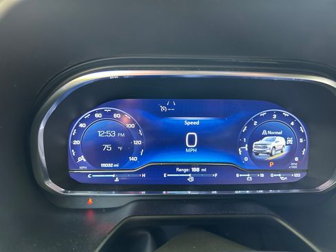 Used 2023 Chevrolet Tahoe Z71 w/ Luxury Package image 13