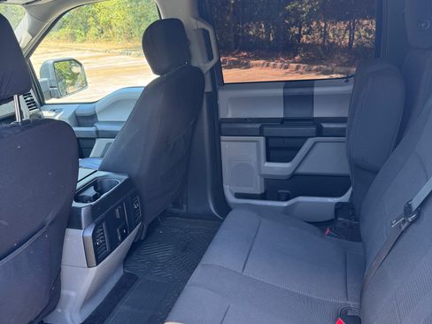 Used 2019 Ford F150 XL w/ Equipment Group 101A Mid RWD image 10