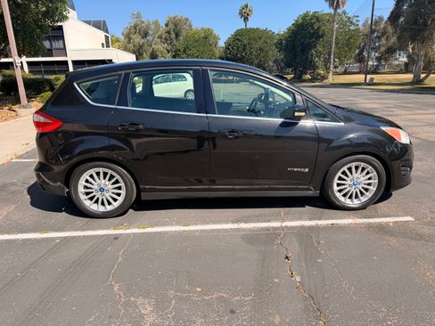 Used 2013 Ford C-MAX SEL image 5