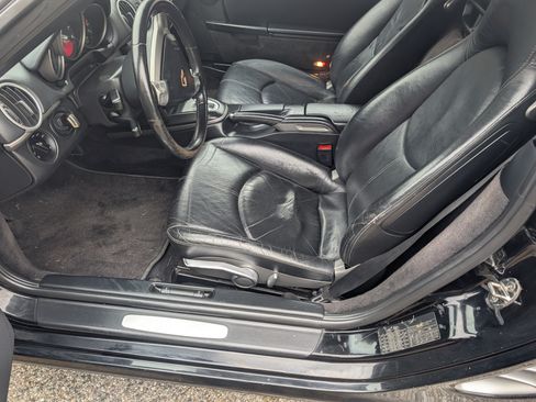 Used 2005 Porsche Boxster image 22
