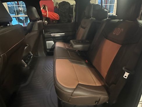 Used 2025 Ford F350 King Ranch w/ FX4 Off-Road Package image 11