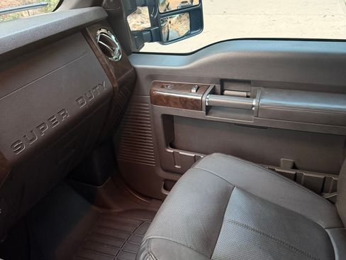 Used 2015 Ford F350 Platinum AWD/4WD image 14