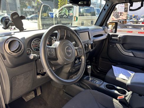 Used 2017 Jeep Wrangler Unlimited Sport w/ Quick Order Package 24S image 6