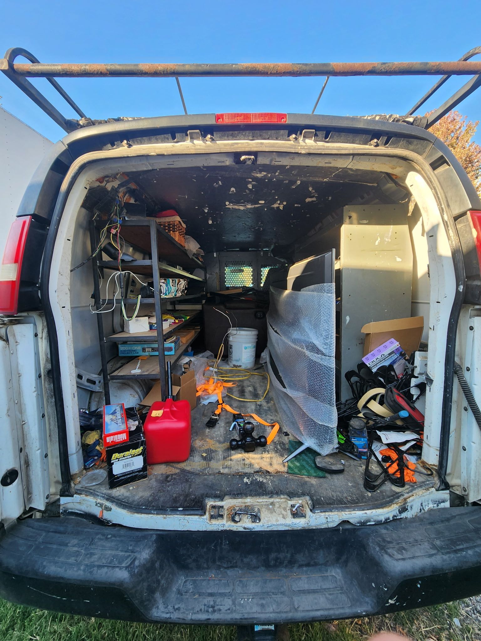 Used 2005 Chevrolet Express 2500 RWD image 9