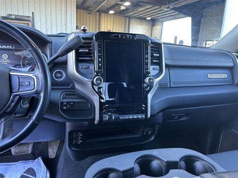 Used 2024 RAM 2500 Laramie image 10