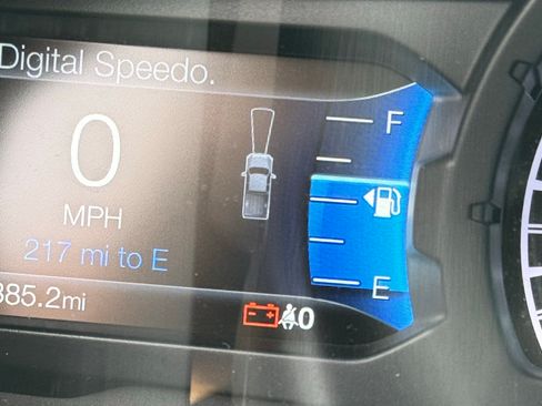 Used 2021 Ford Ranger Lariat w/ Tremor Off-Road Package image 17