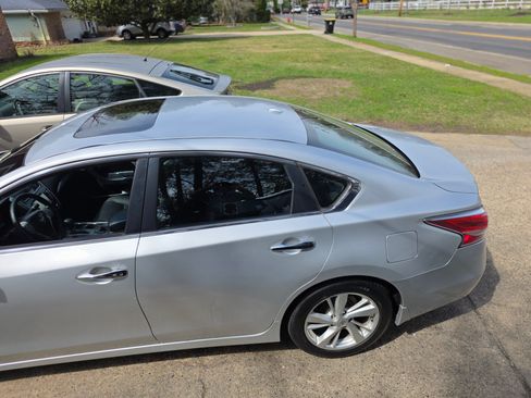 Used 2014 Nissan Altima 2.5 SL w/ Technology Package image 20