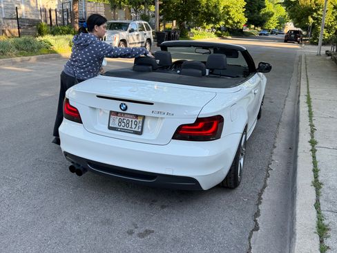 Used 2013 BMW 135is Convertible RWD image 18