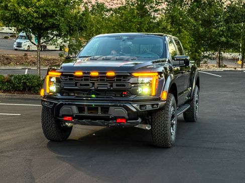 Used 2025 Ford F150 Raptor w/ Equipment Group 803A Raptor R image 4