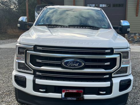 Used 2020 Ford F350 Platinum w/ FX4 Off-Road Package image 12