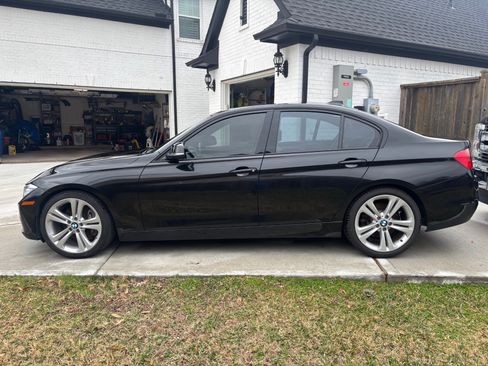 Used 2012 BMW 335i Sedan image 11