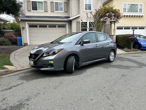 Used 2020 Nissan Leaf S w/ S Charge Package image 8