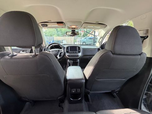 Used 2020 GMC Canyon SLE w/ Elevation Edition RWD image 16