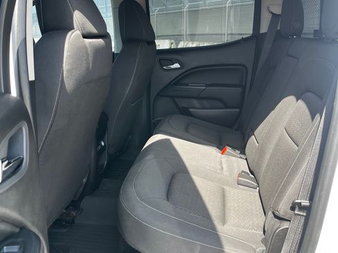 Used 2016 GMC Canyon SLE RWD image 4