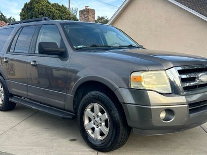 Used 2010 Ford Expedition XLT