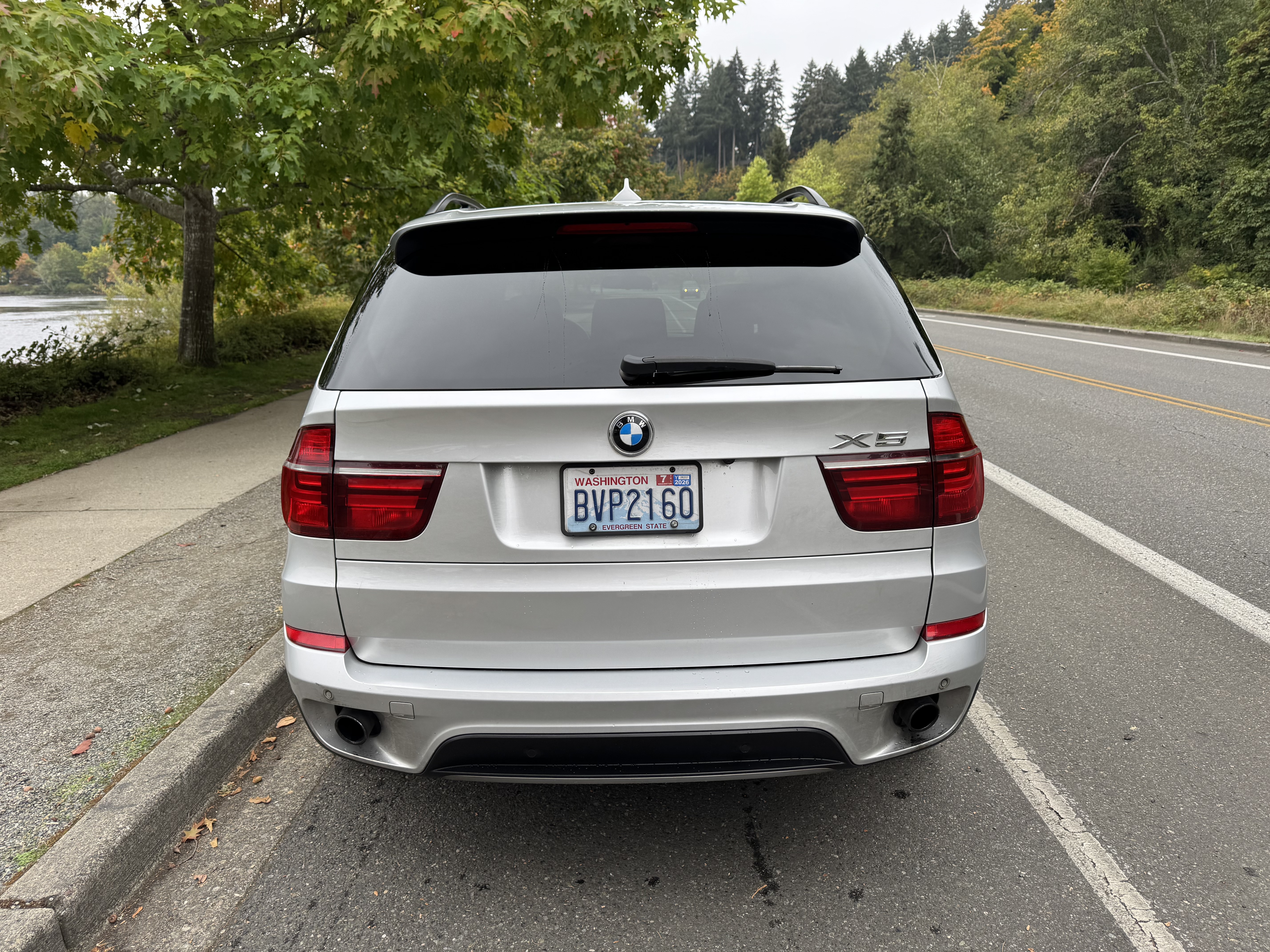 Used 2011 BMW X5 xDrive35d AWD/4WD image 16