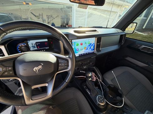 Used 2022 Ford Bronco Outer Banks image 12