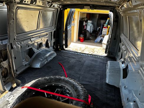 Used 1998 Ford E-350 and Econoline 350 RWD image 13