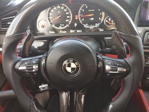 Used 2014 BMW M5 image 10